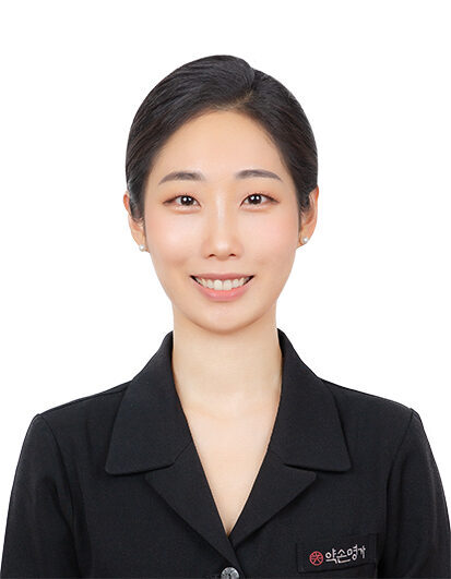 诚信女大学店