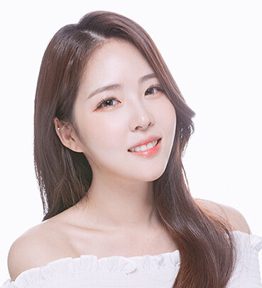 Hello, I'm Kim Hae Na, a freelance announcer and MC.