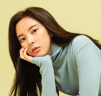 Hello^^ This is Shin Soo-hyun.